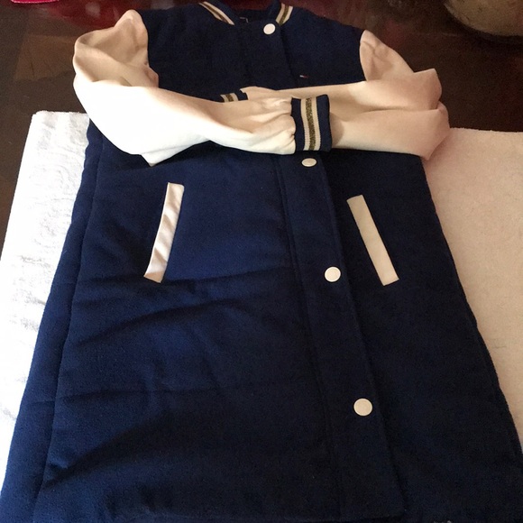 Girls Tommy Hilfiger L 12/14 size - Picture 3 of 5